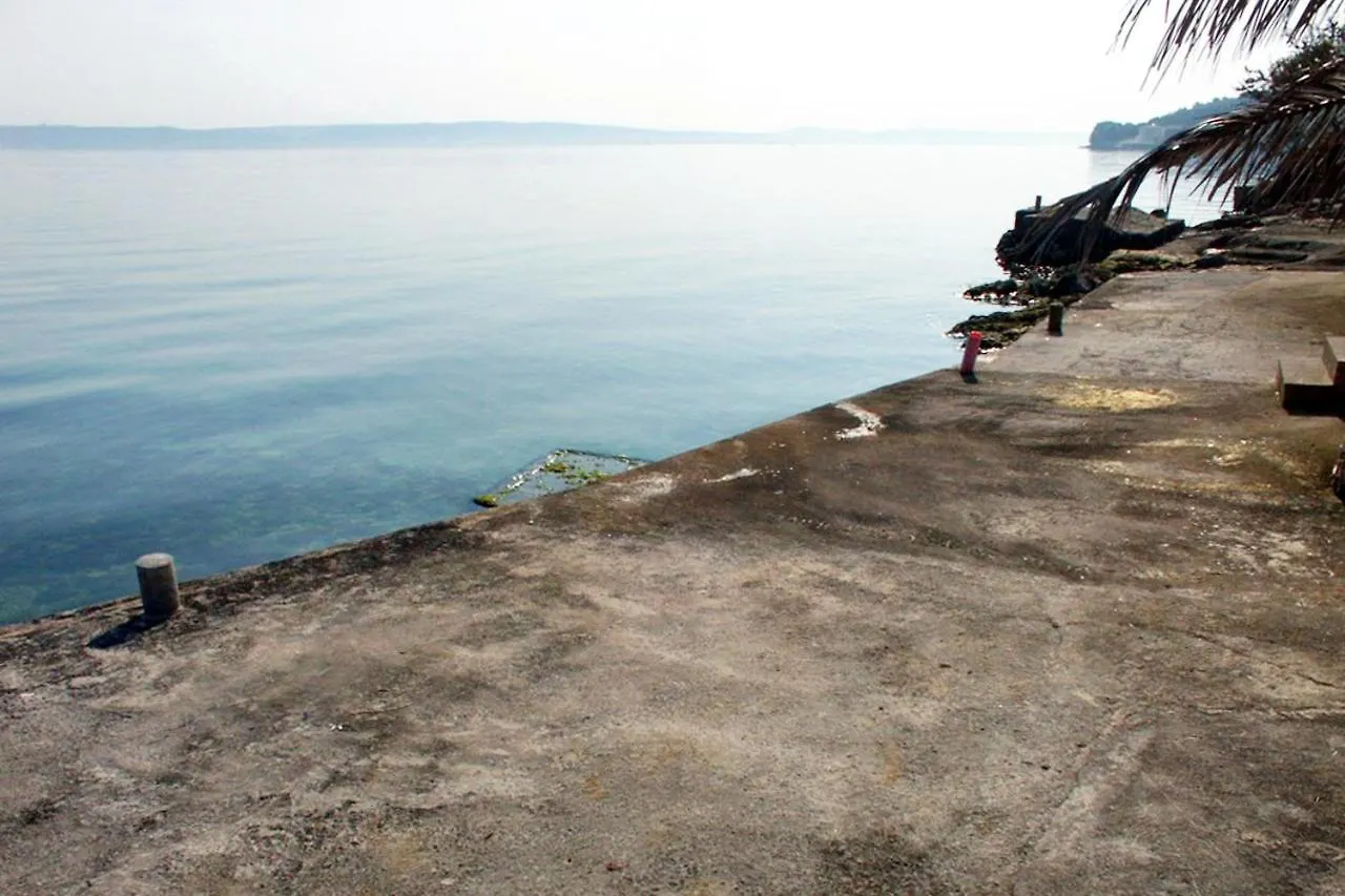 Apartments By The Sea Kali, Ugljan - 17665  Kali